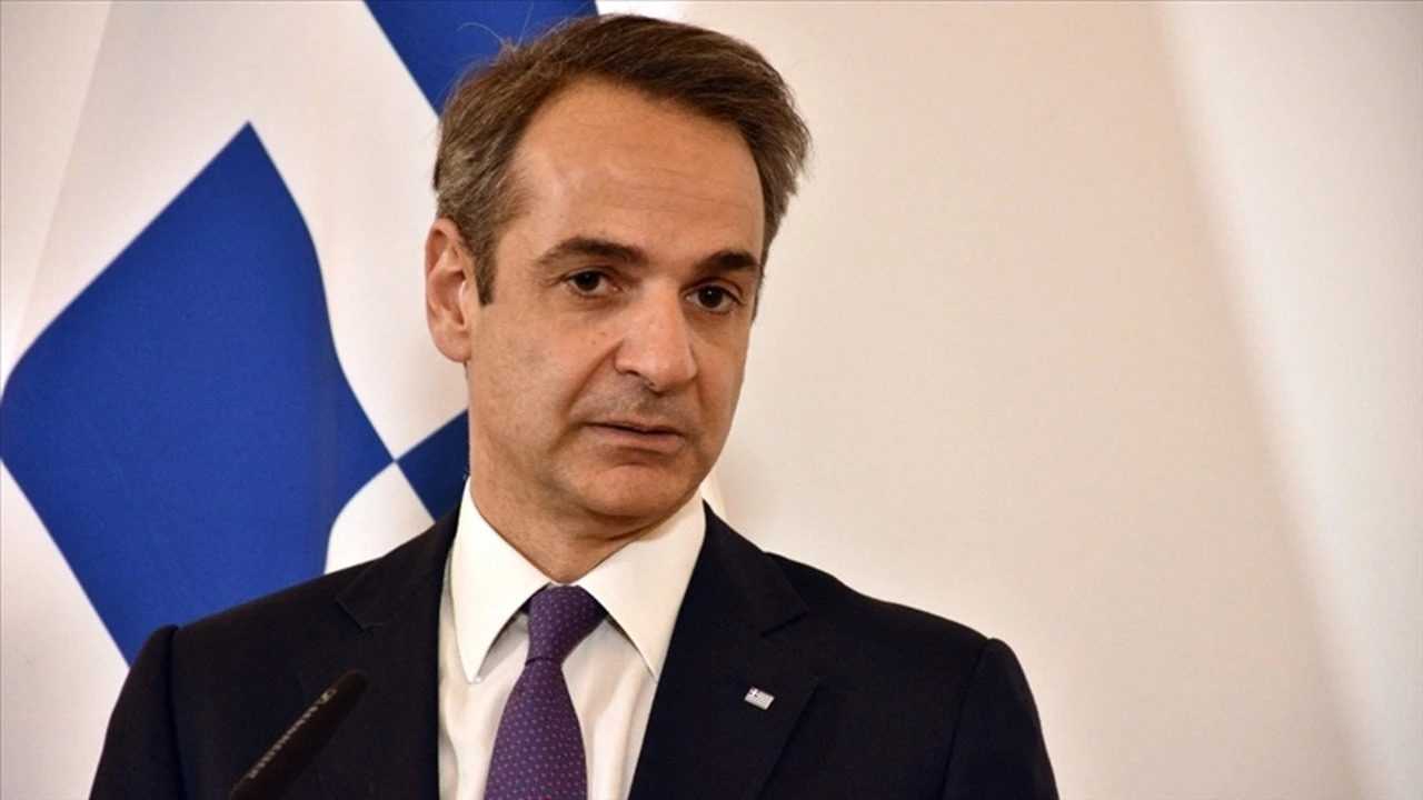 Parlamentoda Kimyasal Şüphesi: Hedef Miçotakis 7 Parlamentoda Kimyasal Suphesi Hedef Micotakis 8