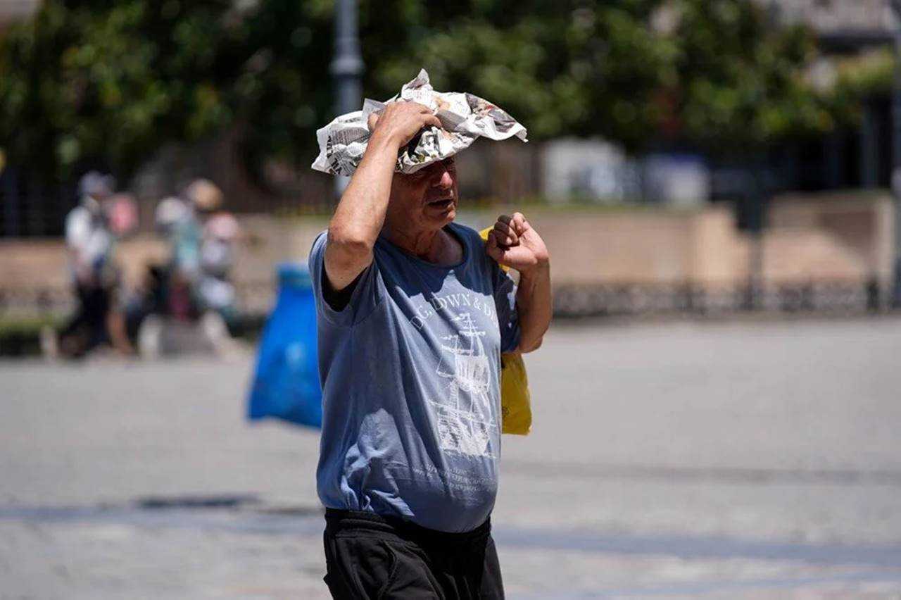 Sıcaklık Alarmı! Uzmanlardan Dışarı Çıkmayın Uyarısı 4 Sicaklik Alarmi Uzmanlardan Disari Cikmayin Uyarisi 5