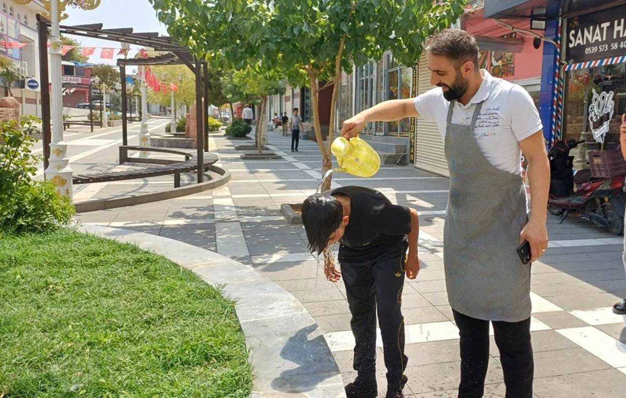 Silopi’de Sıcaklık Alarmı: Rekor 50,5 Derece 1 Silopide Sicaklik Alarmi Rekor 505 Derece 2