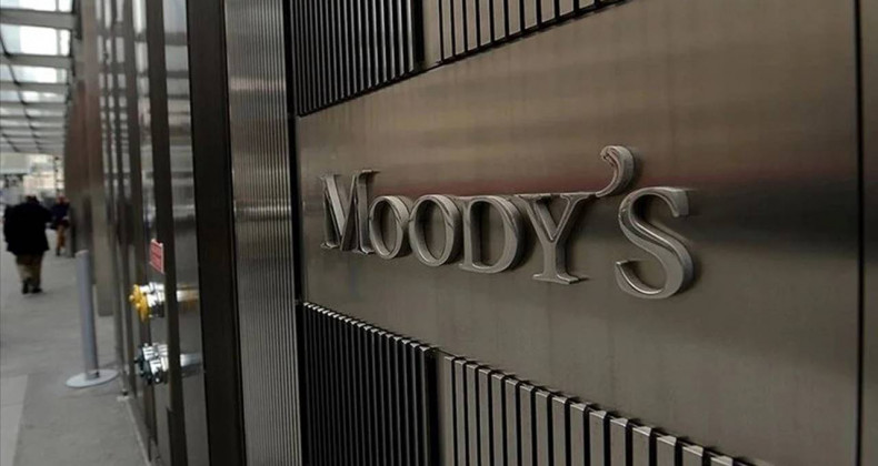 Türkiye’ye Kredi Notu Sürprizi: Moody’s Yükseltti