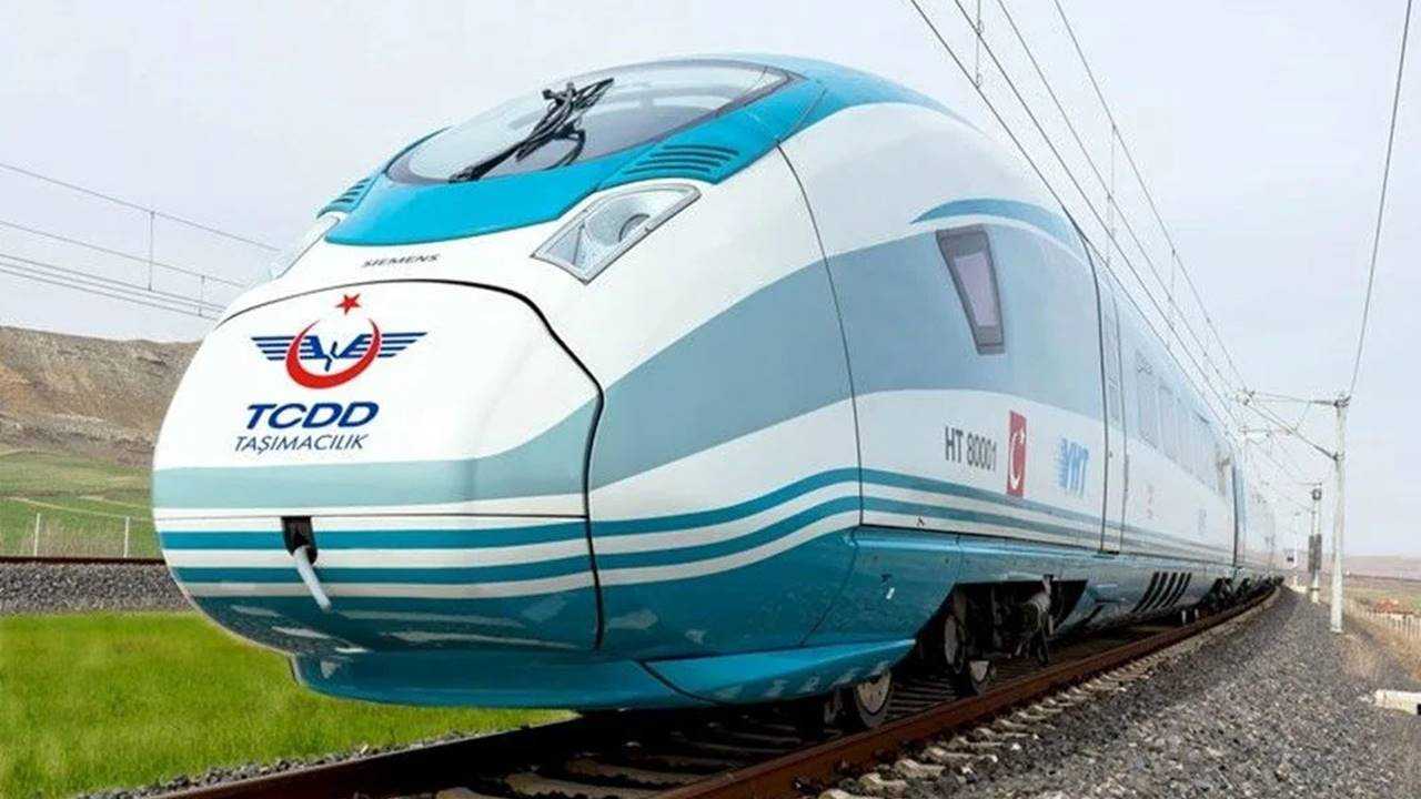 Yüksek Hızlı Tren Seferleri Yangın Nedeniyle Durdu 1 Yuksek Hizli Tren Seferleri Yangin Nedeniyle Durdu 2