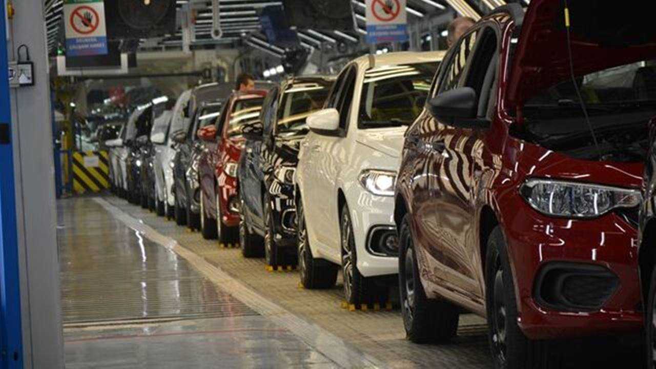 2025’te Otomotiv Patladı: Satışlarda Rekor Artış 2 2025te Otomotiv Patladi Satislarda Rekor Artis 3