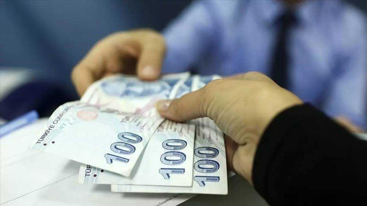 600 Bin Kamu Iscisine Zam Imzalar Atildi 3