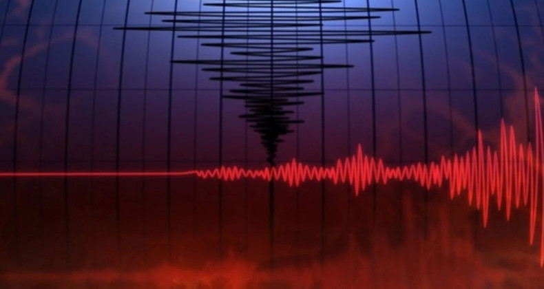 Balıkesir Sındırgı’da Deprem Alarmı: Artçılar Sürüyor