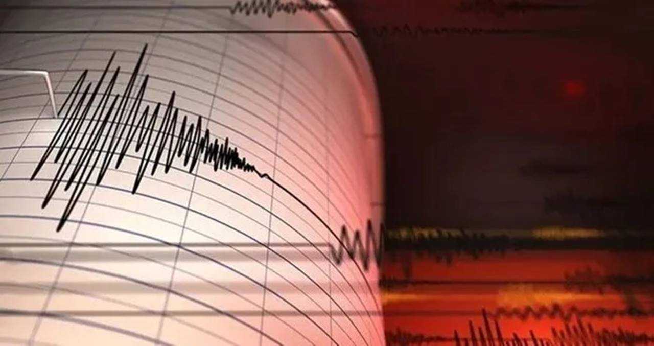 Balıkesir Sındırgı’da Deprem Alarmı: Artçılar Sürüyor 2 Balikesir Sindirgida Deprem Alarmi Artcilar Suruyor 3