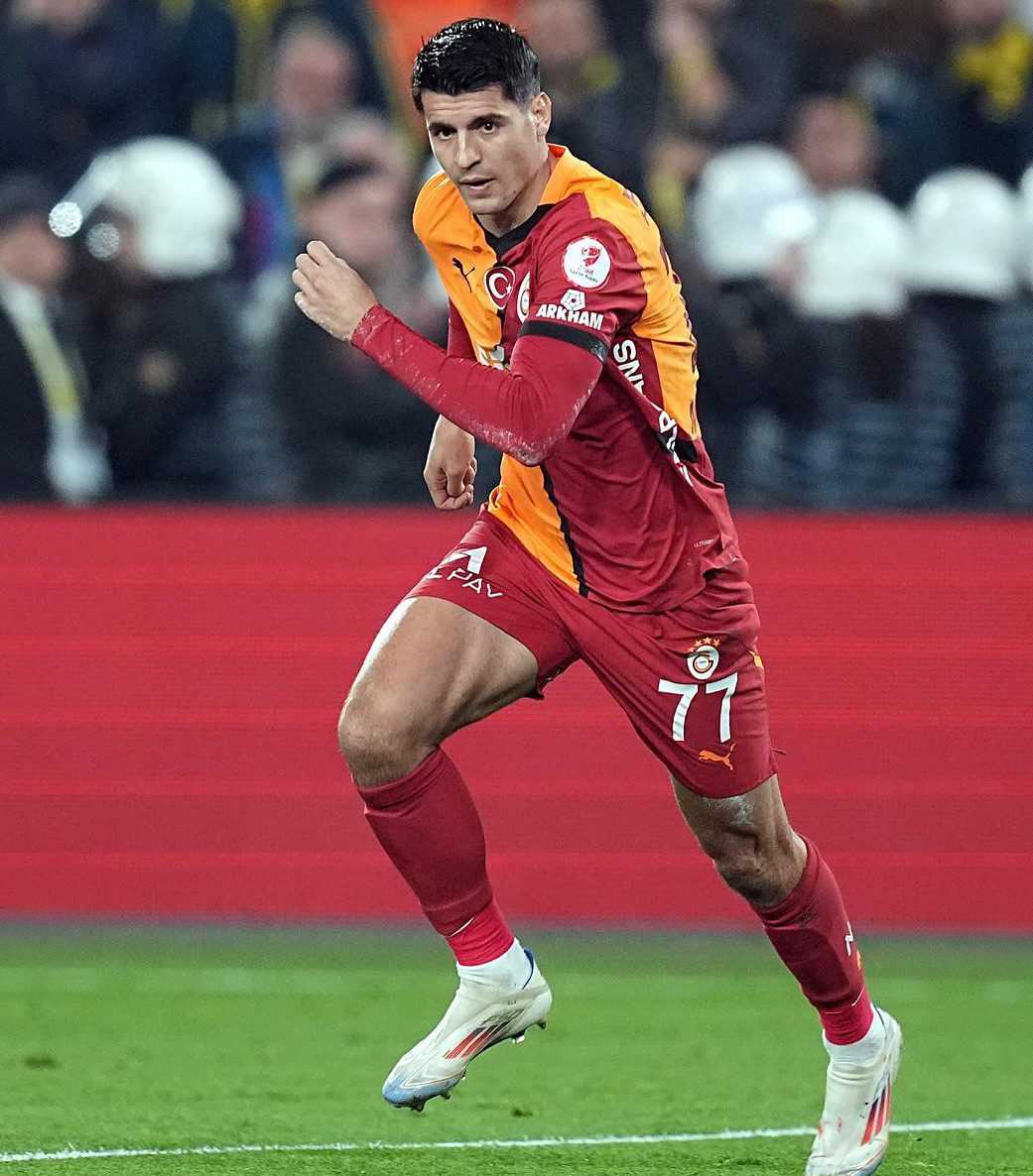 Osimhen Geldi, Morata Gitti! 2 GpwzXP7XcAAfq6R