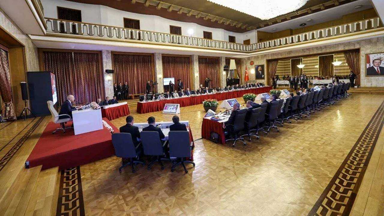 Kritik Komisyon Gündeminde 51 Üye Formülü 1 Kritik Komisyon Gundeminde 51 Uye Formulu 1