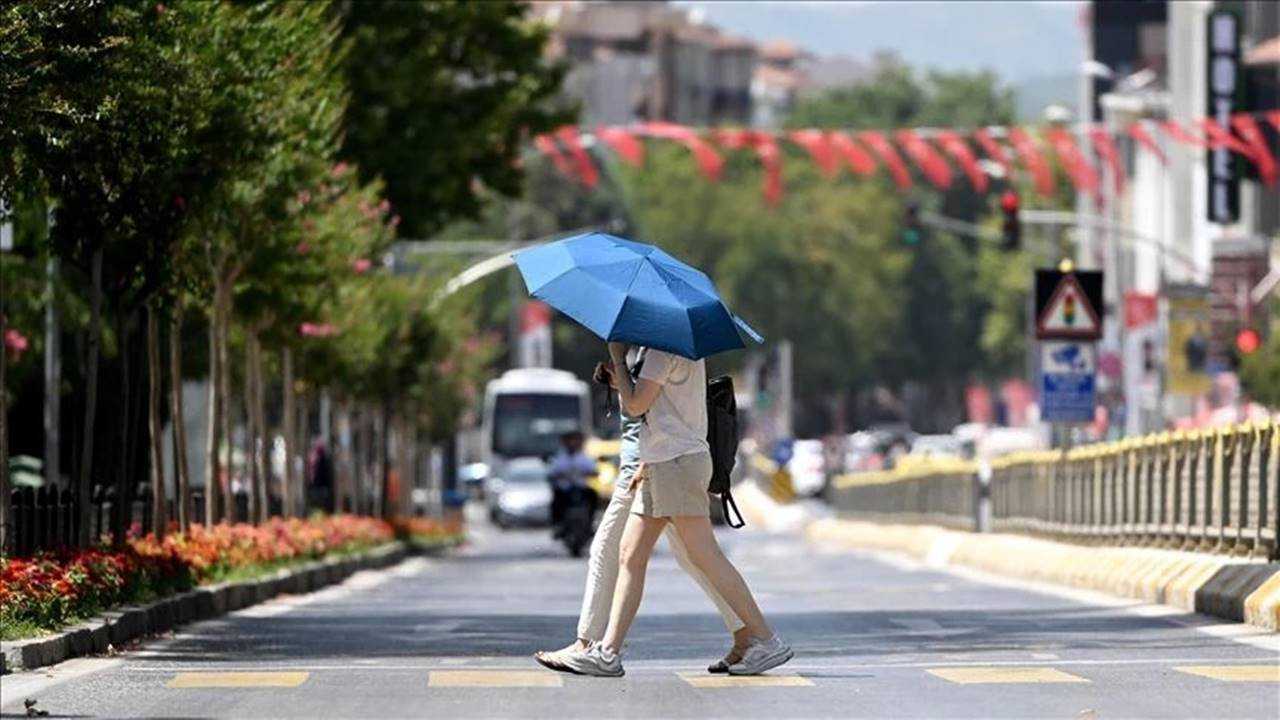 Sıcaklar Artıyor, Yağış ve Fırtına Geliyor 10 Sicaklar Artiyor Yagis ve Firtina Geliyor 11