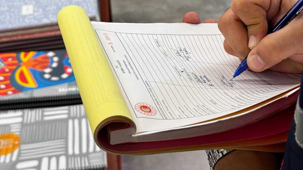 Ticaret Bakanlığı’ndan Okul Ürünlerine Sıkı Denetim 11 Ticaret Bakanligindan Okul Urunlerine Siki Denetim 12