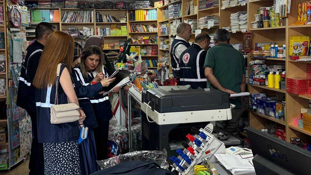 Ticaret Bakanlığı’ndan Okul Ürünlerine Sıkı Denetim 5 Ticaret Bakanligindan Okul Urunlerine Siki Denetim 6