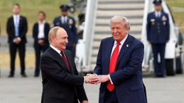 Trump ve Putin Yüz Yüze: Barış mı, Gerilim mi?