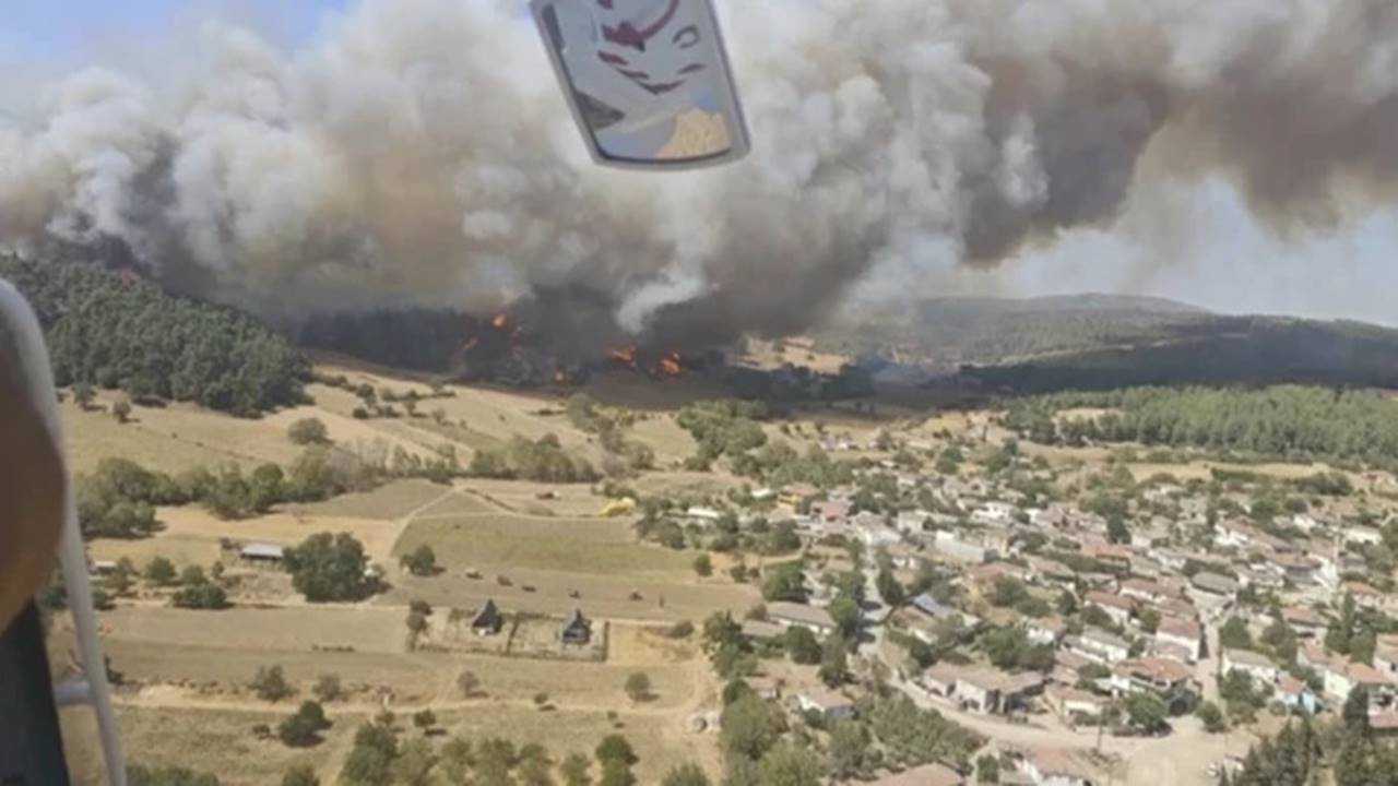 Yangın Seferberliği: Havadan ve Karadan Müdahale 1 Yangin Seferberligi Havadan ve Karadan Mudahale 2