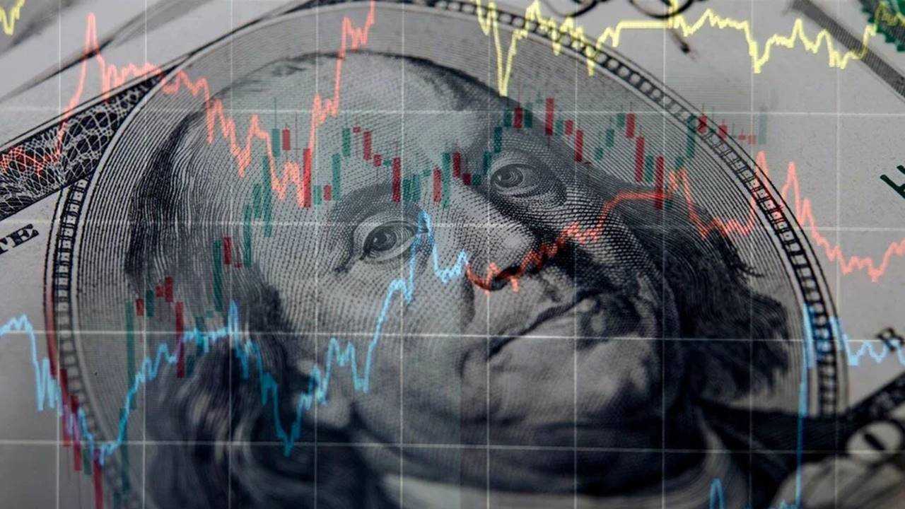 Yatırımcı Şaşkın: Dolar Yükseliyor, Euro Düşüyor 3 Yatirimci Saskin Dolar Yukseliyor Euro Dusuyor 4