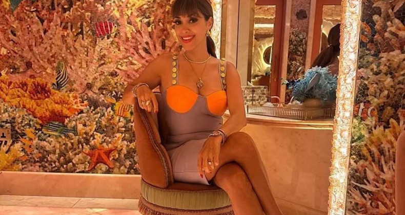 Zuhal Topal’ın Tatil Pozları Sosyal Medyayı Salladı