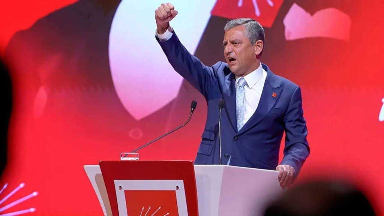 102 Yılın Gururu: CHP Kuruluş Haftasını Coşkuyla Kutladı 5 102 Yilin Gururu CHP Kurulus Haftasini Coskuyla Kutladi 6