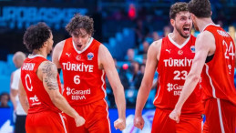 12 Dev Adam Avrupa’da Zirveye Çok Yaklaştı