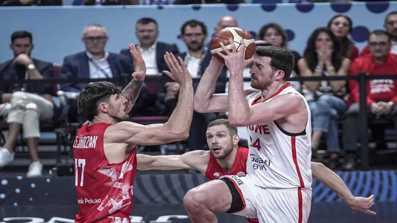 24 Yil Sonra Gelen Gurur Turkiye Yari Finalde 1