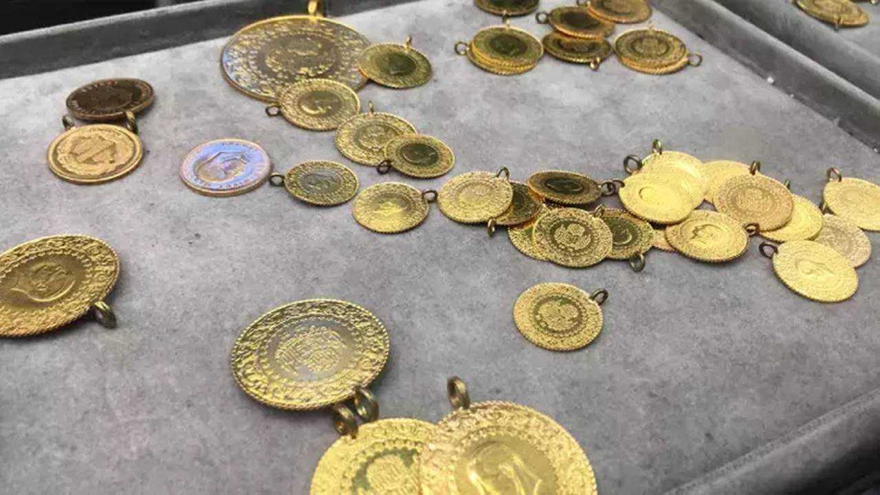 Altin Rekor Sonrasi Geri Cekildi Yeniden Yukselise Gecti 4