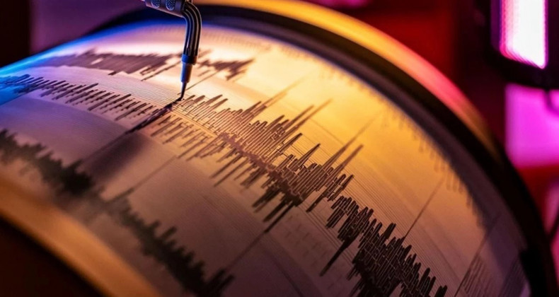 Balıkesir 3.5’luk Depremle Sarsıldı