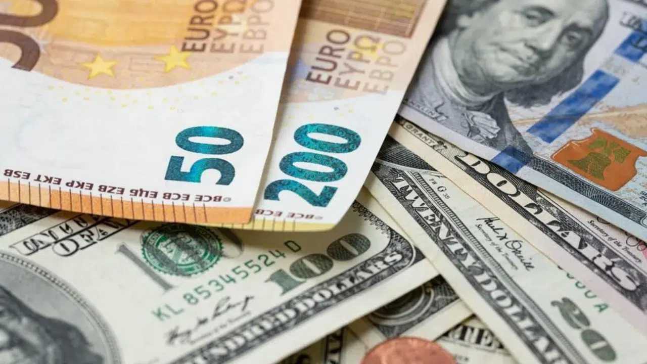 Dolar Düşerken Euro Zirveye Koşuyor 2 Dolar Duserken Euro Zirveye Kosuyor 3