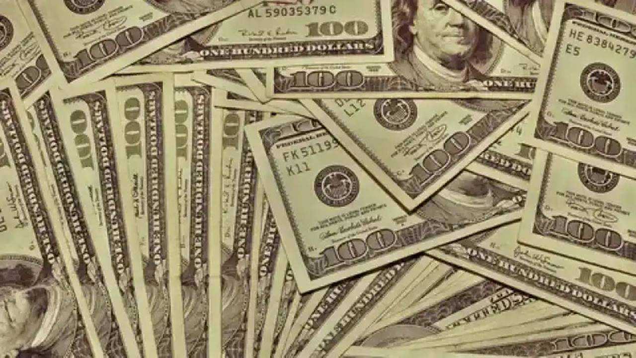 Dolar ve Euro’daki Dalgalanma, Piyasaların Nabzını Tutuyor 2 Dolar ve Eurodaki Dalgalanma Piyasalarin Nabzini Tutuyor 3