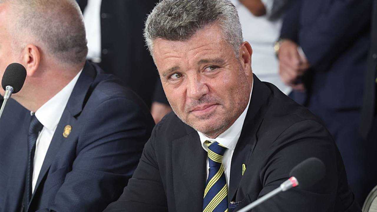 Fenerbahçe’yi Şampiyon Yapamazsam Koltuğu Bırakırım 2 Fenerbahceyi Sampiyon Yapamazsam Koltugu Birakirim 3
