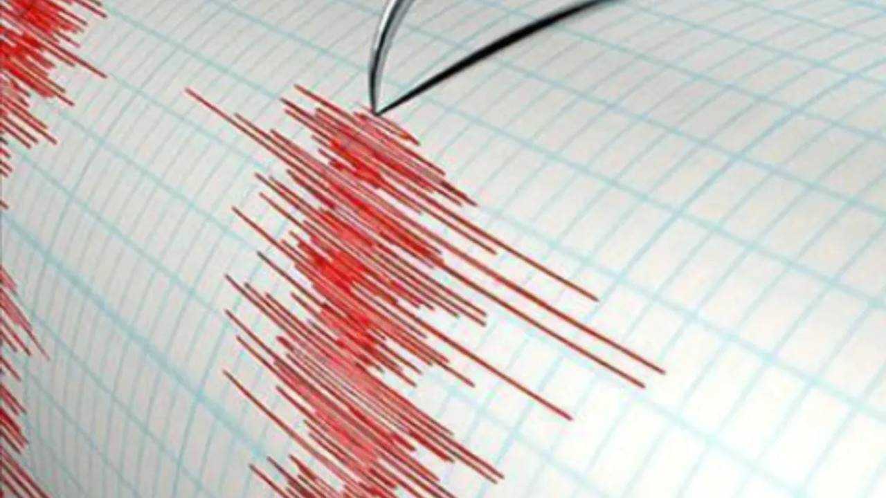 Filipinlerde Korkutan Gece Dakikalar Icinde 3 Buyuk Deprem 2