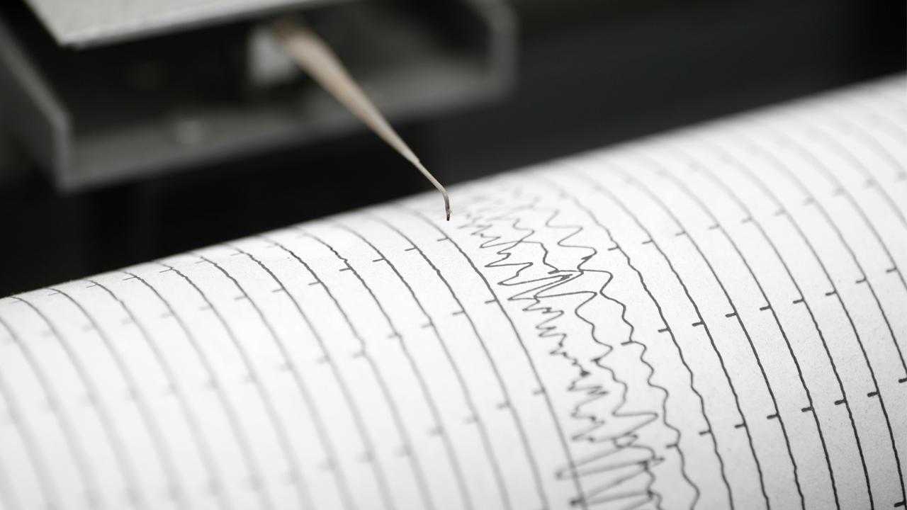 Gece Yarısı Depremi Simav’ı Uykusuz Bıraktı 3 Gece Yarisi Depremi Simavi Uykusuz Birakti 4
