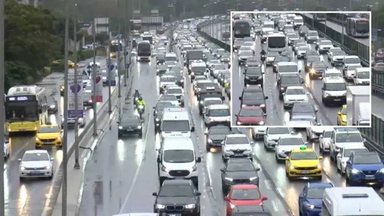 İstanbul’da Trafik Çilesi: Yoğunluk Tavan Yaptı 2 Istanbulda Trafik Cilesi Yogunluk Tavan Yapti 3