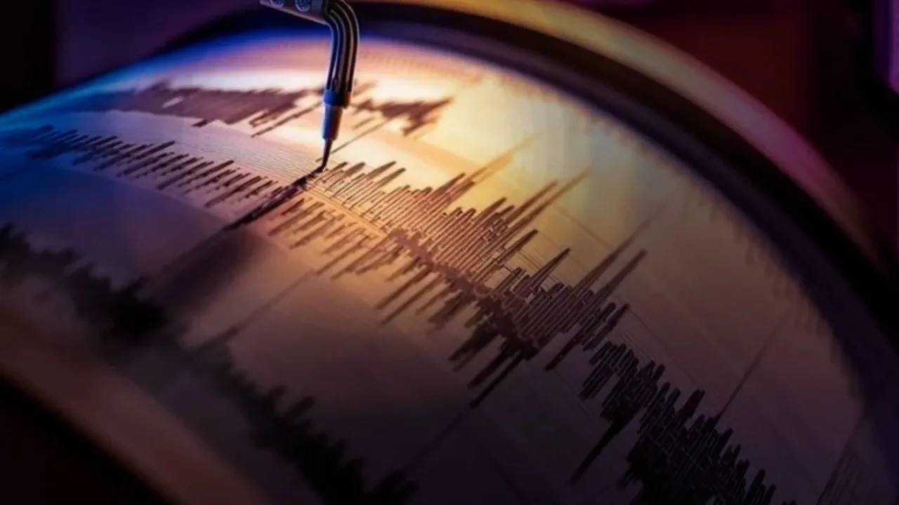 Kütahya Simav’da Şiddetli Deprem! Ege’de Panik 2 Kutahya Simavda Siddetli Deprem Egede Panik 3