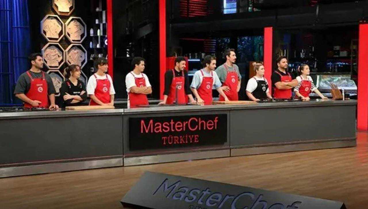 MasterChef’te Kriz: Mehmet Şef ile Çağatay Karşı Karşıya 1 MasterChefte Kriz Mehmet Sef ile Cagatay Karsi Karsiya 2