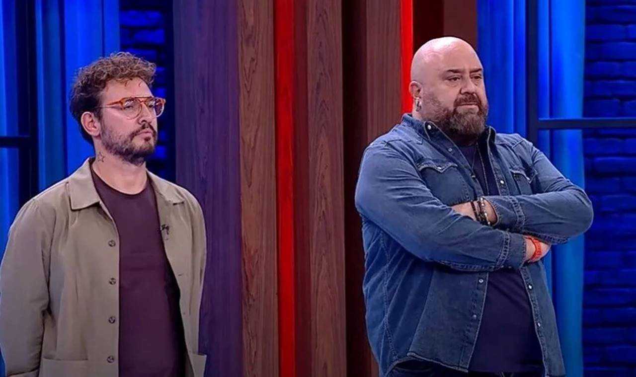 MasterChef’te Kriz: Mehmet Şef ile Çağatay Karşı Karşıya 6 MasterChefte Kriz Mehmet Sef ile Cagatay Karsi Karsiya 7