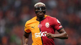 Osimhen Sahalardan Bir Süre Uzak Kalacak