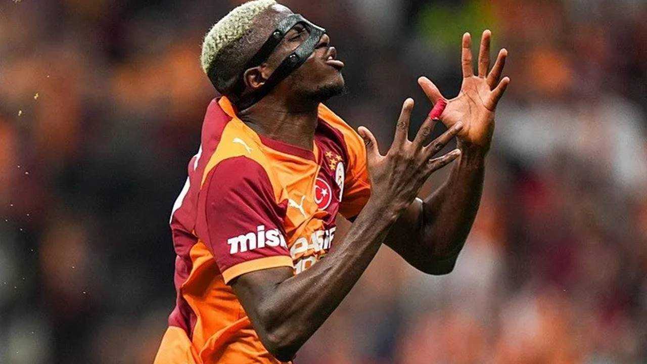 Osimhen Sahalardan Bir Sure Uzak Kalacak 3