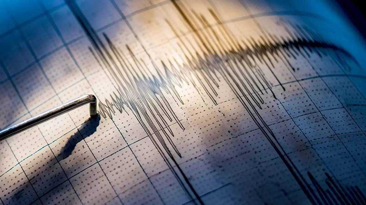 Sındırgı’da: Gece Yarısı Korkutan Sarsıntı 1 Sindirgida Gece Yarisi Korkutan Sarsinti 2