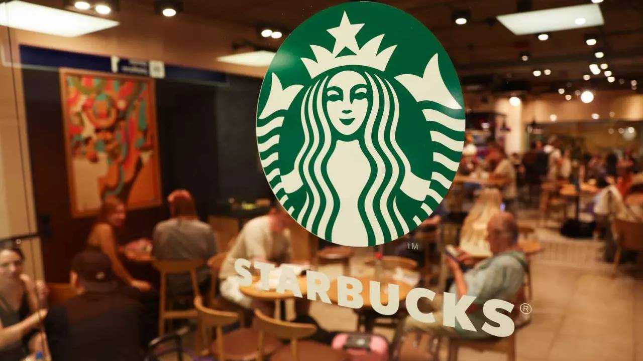 Starbucks Şok Kararını Açıkladı: Onlarca Şube Kapanıyor 2 Starbucks Sok Kararini Acikladi Onlarca Sube Kapaniyor 3