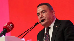 Tutuklu Başkan Böcek Hastaneye Sevk Edildi