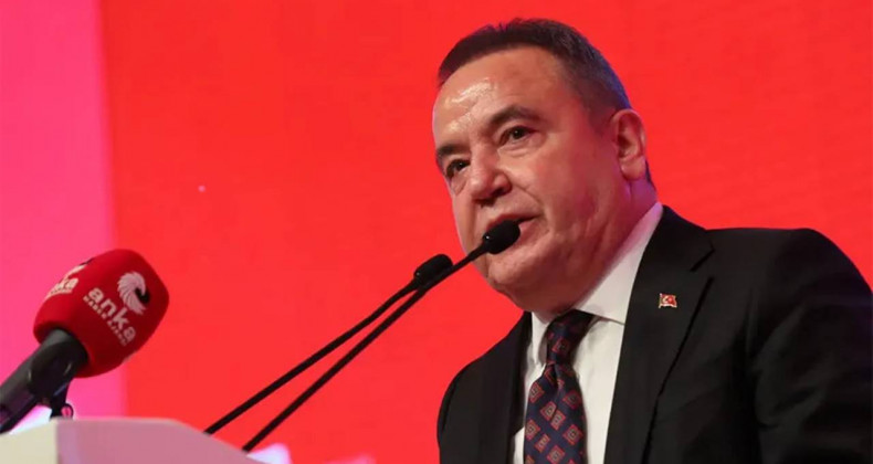 Tutuklu Başkan Böcek Hastaneye Sevk Edildi