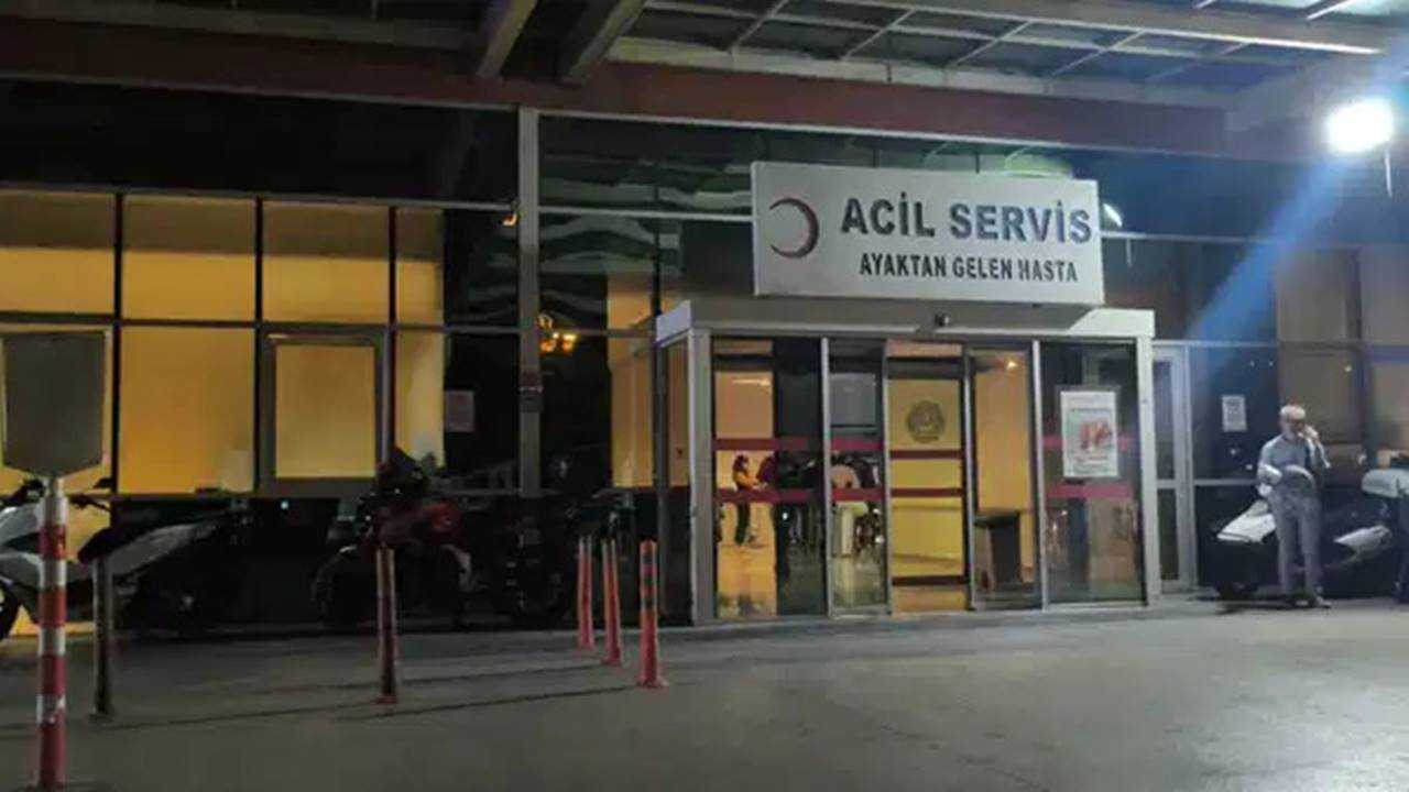 Tutuklu Başkan Böcek Hastaneye Sevk Edildi 1 Tutuklu Baskan Bocek Hastaneye Sevk Edildi 2