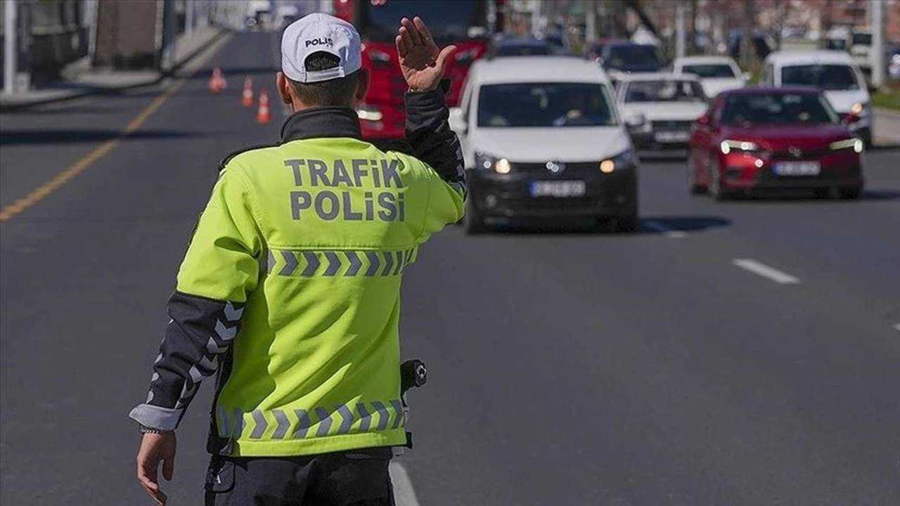 29 Ekim’de İstanbul Duracak! Bu Yollar Trafiğe Kapanıyor 1 29 Ekimde Istanbul Duracak Bu Yollar Trafige Kapaniyor 2