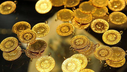 Altın Tarihi Zirveyi Gördü: 4.900 Dolar Kapıda