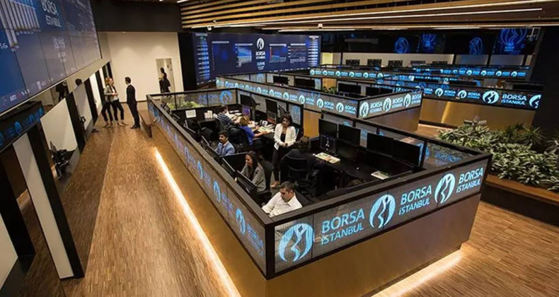 BIST 100 Yükselişte: Faiz ve Siyaset Etkisi