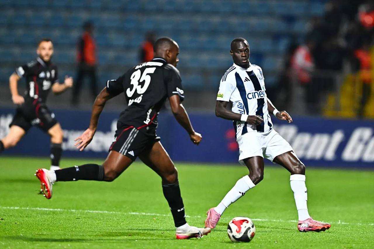 Beşiktaş Penaltıyı Kaçırdı, Galibiyeti Kaçırdı 6 Besiktas Penaltiyi Kacirdi Galibiyeti Kacirdi 7