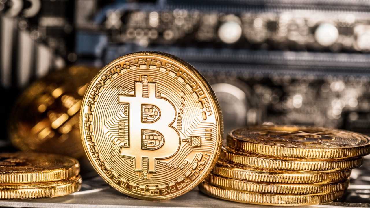 Bitcoin Tarihi Zirvede: 125 Bin Doları Aşarak Rekor Kırdı 5 Bitcoin Tarihi Zirvede 125 Bin Dolari Asarak Rekor Kirdi 6