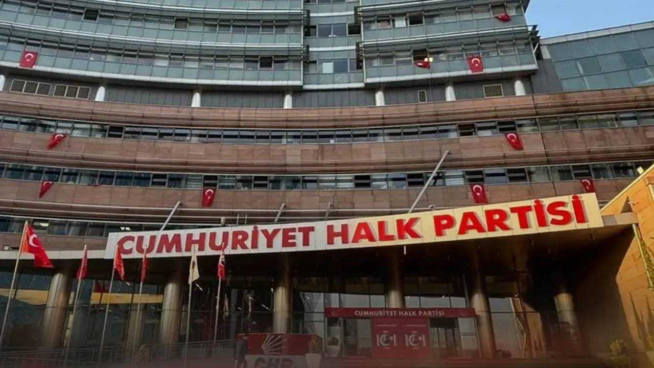 CHP’de Kriz Derinleşiyor: İstanbul İl Başkanlığı Yargıda 2 CHPde Kriz Derinlesiyor Istanbul Il Baskanligi Yargida 3
