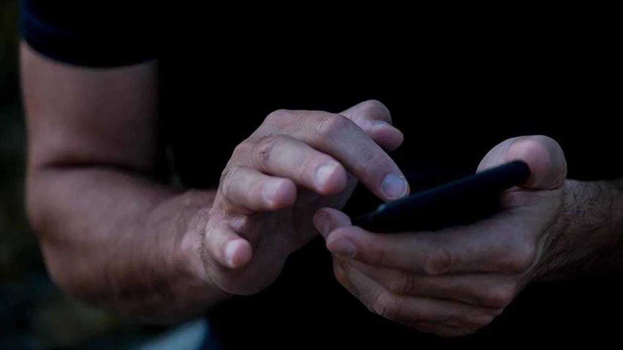 Cevrim Ici Guvenlik Icin Dev Yasa Sosyal Medya Siniri 2