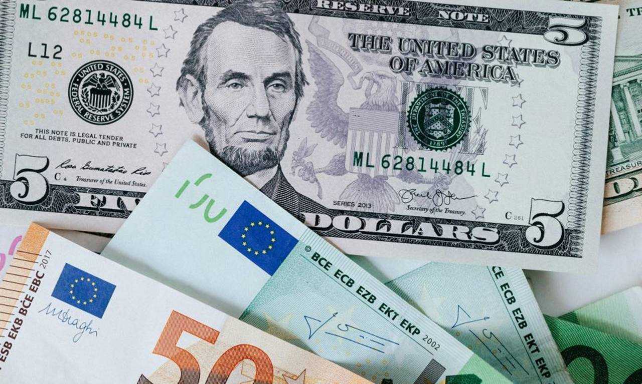 Dolar ve Euro’da Hızlı Yükseliş: Piyasalar Nefesini Tuttu 2 Dolar ve Euroda Hizli Yukselis Piyasalar Nefesini Tuttu 3