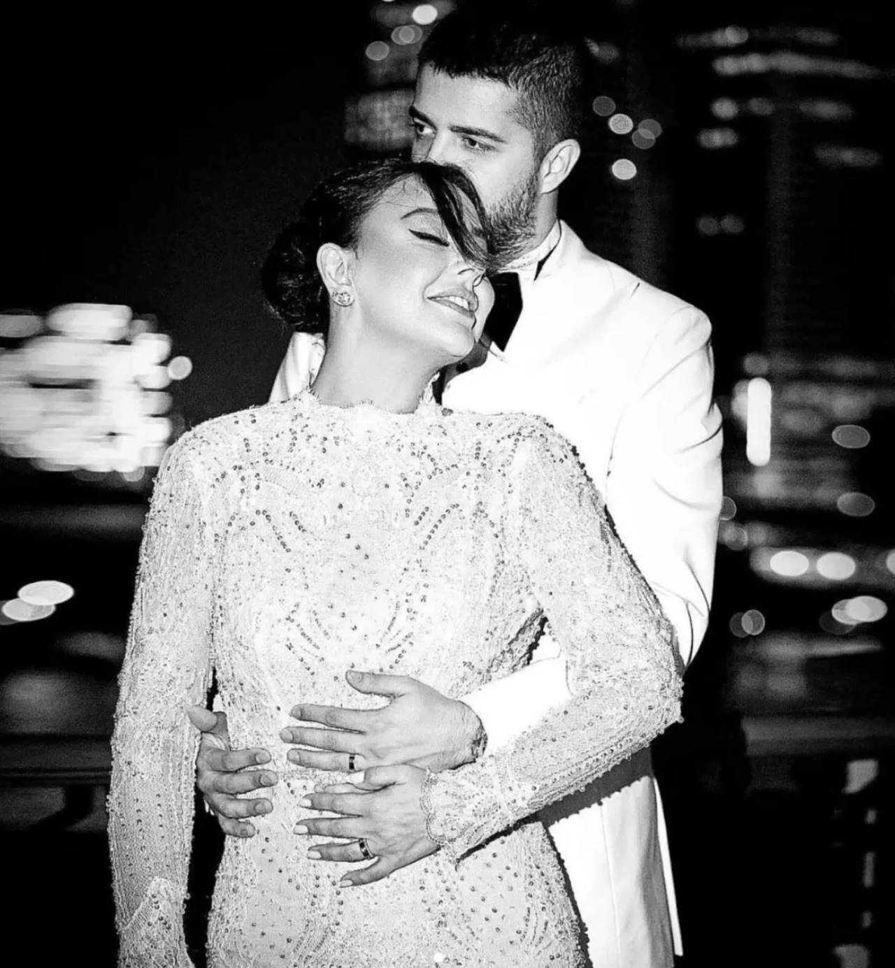 Ebru Gündeş Boşandı, Yeni İmajıyla Hayranlarını Büyüledi 1 Ebru Gundes Bosandi Yeni Imajiyla Hayranlarini Buyuledi 2