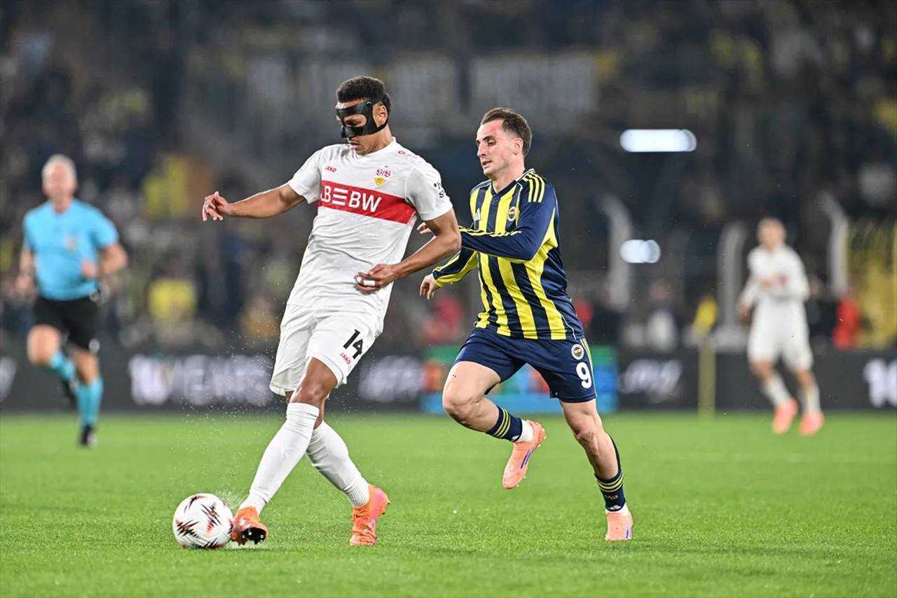 Fenerbahçe Durmuyor, Avrupa Sallanıyor 10 Fenerbahce Durmuyor Avrupa Sallaniyor 11