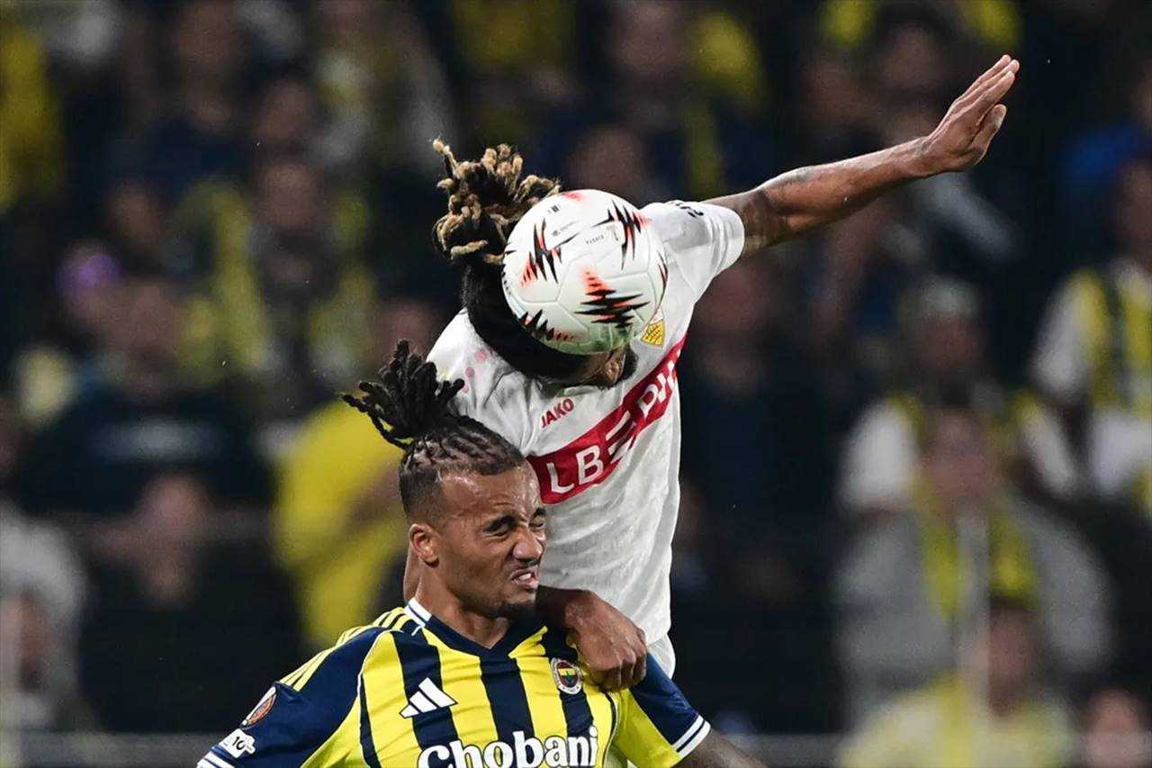 Fenerbahçe Durmuyor, Avrupa Sallanıyor 16 Fenerbahce Durmuyor Avrupa Sallaniyor 17